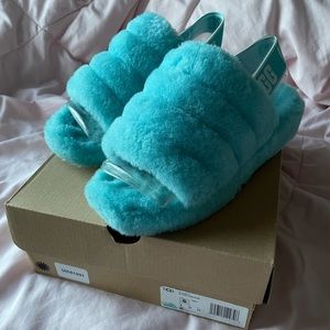 Blue ugg fluff yeah